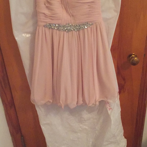 A beautiful dress for homecoming - Picture 2 of 3